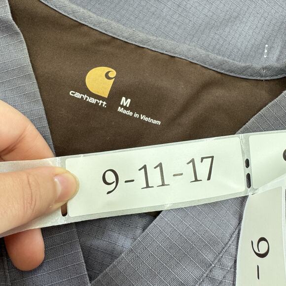 Carhartt Scrub‎ Shirt Mens Medium Blue Grey Medical Workwear Utility Healthcare - Picture 3 of 7